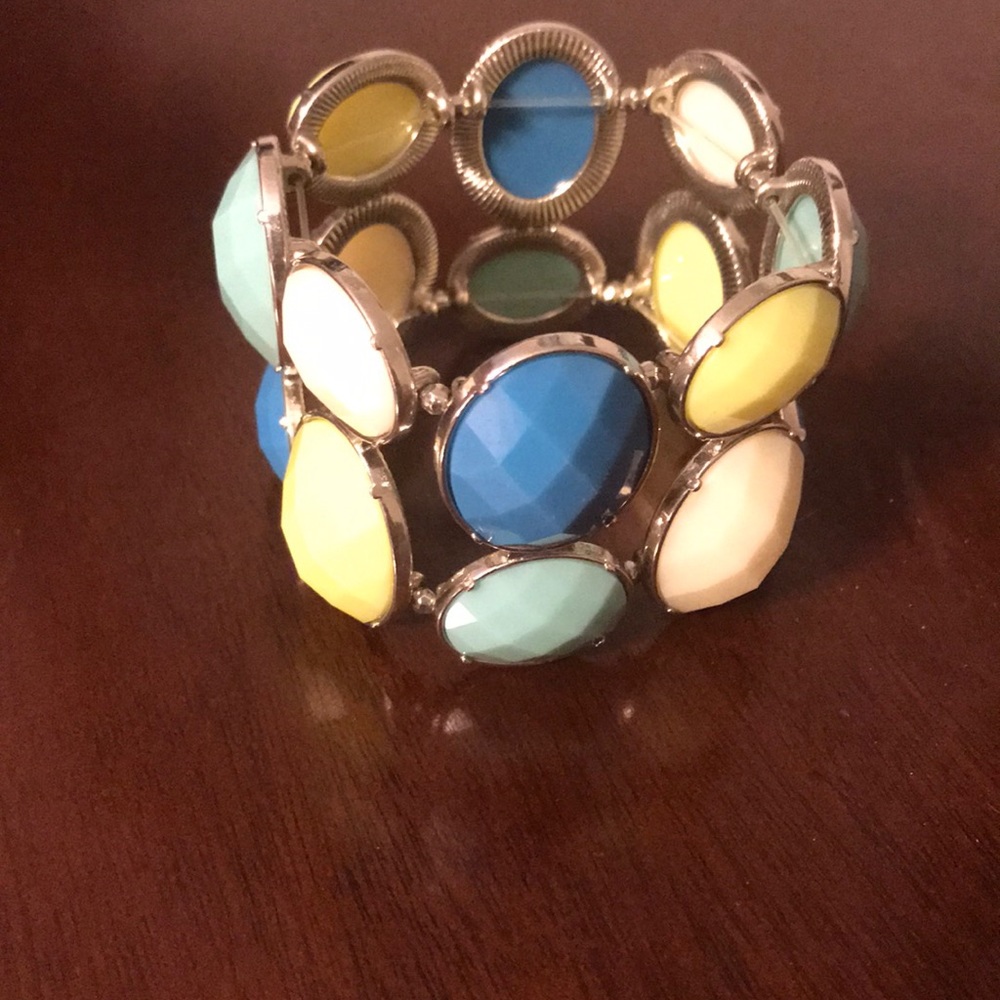 Multicolored bracelet - Picture 2 of 3